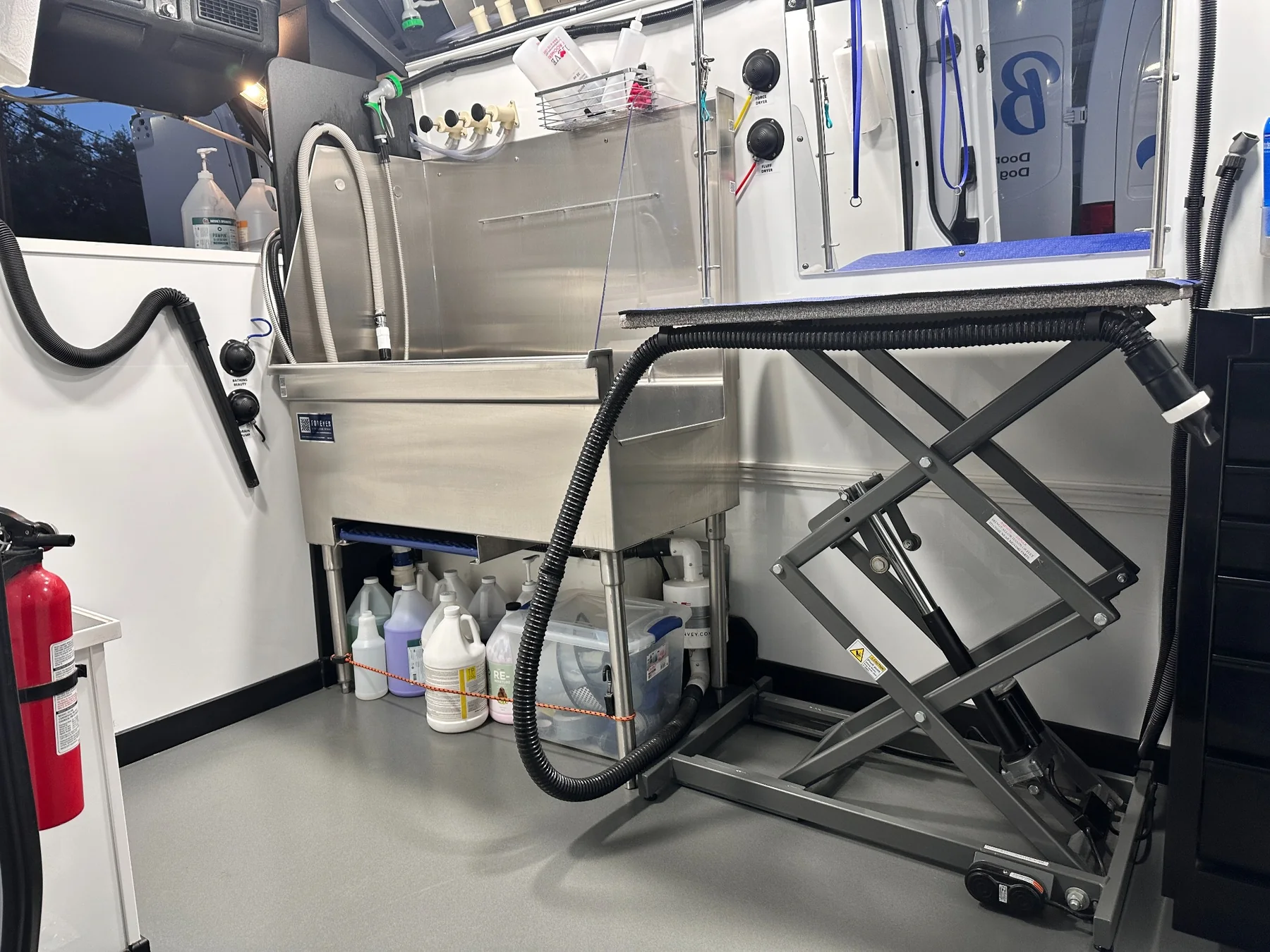 Clean mobile pet styling van interior after service